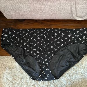 NWOT Torrid Black Anchor Print Bikini Bottoms